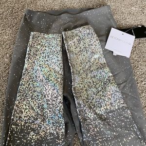 Beyond Yoga Alloy Ombré Stone Foil Small NWT